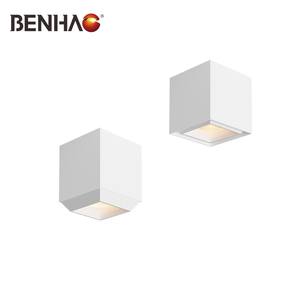 Nuevo diseño cuadrado 12W techo LED foco de iluminación montado en superficie para luces de cocina de Hotel