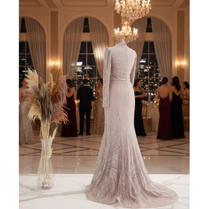 Robe de soirée élégante vintage droite et modeste, longueur au sol, sans manches, style classique, soutien-gorge intégré, écologique, respirante, pour les bals - Product Image 3