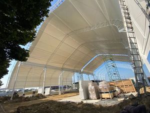 Độ bền cao PVC vải cuộn 3.2m Chiều rộng 650 GSM PVC bán bọc vải cuộn 1000D 1300D 100% polyester Filament đầy đủ tráng - Product Image 4