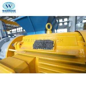 Macchina della trinciatrice del bordo di legno del frantoio del barilotto di plastica residuo 100-3000 kg/h <span class=keywords><strong>con</strong></span> il <span class=keywords><strong>braccio</strong></span> di pressatura - Product Image 5