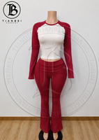 Ensemble de détente 3 pièces pour femme, collection Automne Noël, avec broderie personnalisée du logo, haut à manches longues raglan color block, leggings évasés et bandeau