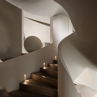 Marches d'escalier modernes en bois d'acacia de haute qualité