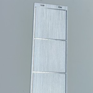 Tôle d'acier inoxydable brossée avec traitement de surface sablée pour pièces de robot, rugosité de 0,2 m - Product Image 2
