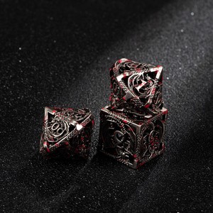 Ensemble de dés polyédriques DND en métal creux à 7 pièces avec effet de sang éclaboussant pour RPG, MTG, Dungeons & Dragons, jeux de table - Product Image 6