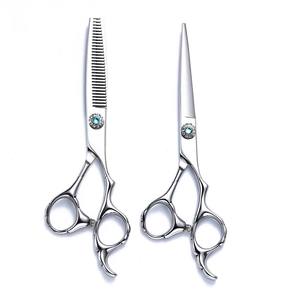 Tijeras de acero inoxidable para <span class=keywords><strong>Peluqueros</strong></span> profesionales con punta de hoja afilada, herramientas de estilismo para el cabello - Product Image 5