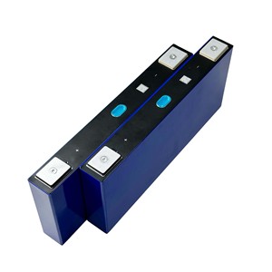 Sel Baterai LiFePo4 RUIBO <span class=keywords><strong>3.2V</strong></span> 173Ah, Sel Baterai <span class=keywords><strong>Lithium</strong></span> <span class=keywords><strong>Ion</strong></span> Prismatik untuk Penyimpanan Energi Surya - Product Image 2