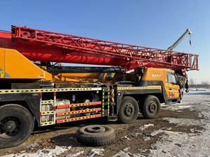 Grue sur camion hydraulique Sany d'occasion de 75 tonnes – Équipement de levage de charges lourdes à haute durabilité pour projets d'ingénierie - Product Image 5