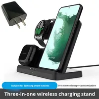 Chargeur sans fil trois en un 15W Charge rapide pour montres téléphones mobiles et écouteurs avec support de charge sans fil