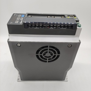 Unité de commande d'entraînement de 1 kW de la série <span class=keywords><strong>B2</strong></span> d'occasion de haute qualité, modèle ASD-<span class=keywords><strong>B2</strong></span>-1021-B, disponible en stock. - Product Image 3