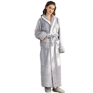 Venta al por mayor inoxidable desgaste suave-Pijama de franela con diseño de solapa para mujer, ropa de dormir elegante para estar en casa, de invierno