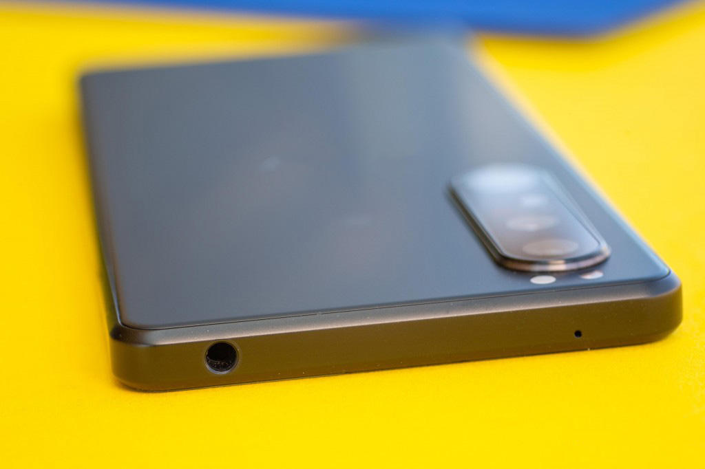 Sony Xperia 1 III - Premium 5G Smartphone with OLED Screen