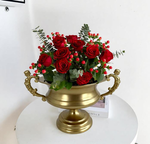 Macetero Decorativo de Hierro con Pedestal, Urna de Metal Estilo Antiguo para Centro de Mesa, Elegante Contenedor Floral para Hogar y Bodas - Product Image 1