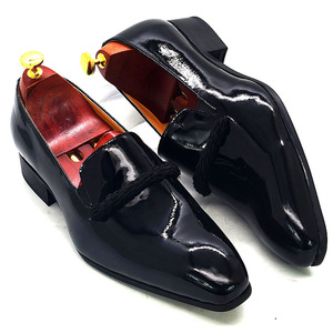 Mocasín de <span class=keywords><strong>charol</strong></span> negro con correa para <span class=keywords><strong>hombre</strong></span>, zapatos de conducción sin cordones, informales, puntiagudos - Product Image 4