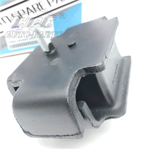 12361-17020 1236117020 ขายส่งอะไหล่รถยนต์ HDE ยางรองแท่นเครื่องด้านหน้าสำหรับรถยนต์โตโยต้าแลนด์ครุยเซอร์ - Product Image 3