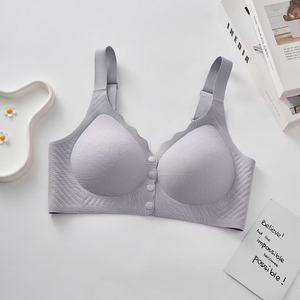 Bralette Elástico Adaptable que Mantiene una Buena Ajustabilidad Incluso Después de Usarlo Durante Mucho Tiempo Continuo - Product Image 4