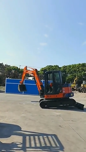 Hitachi de marque japonaise d'origine Zx65 6,5 tonnes Mini pelle Caterpillar Digger Hitachi Machinery - Product Image 4