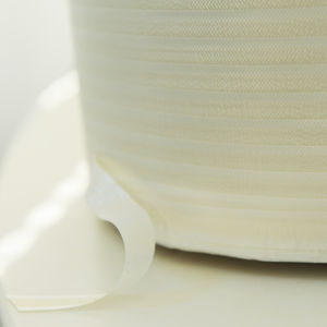 Ruban adhésif permanent double face lisse/gaufré de marque Carte Dozio pour scellage de sacs, matériaux d'emballage - Product Image 1