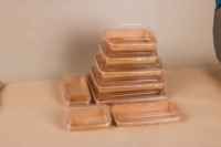 Boîte à sushi en papier kraft écologique avec couvercle transparent Récipient alimentaire jetable résistant aux fuites pour plats à emporter et restauration