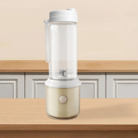 Blender portable rechargeable par USB, machine à jus de fruits et légumes, mini blender portable pour smoothies et jus, pour une utilisation à domicile et en extérieur