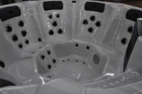 Bain à remous autoportant Ariestech importé, design européen moderne et élégant, coque en acrylique, écologique, pour 6 personnes, spa familial extérieur