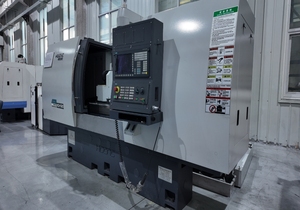 Rectificadora Cilíndrica CNC Universal Serie <span class=keywords><strong>MGK</strong></span> HDCNC de Alta Calidad, Certificación CE/ISO, Máquina de Rectificado de Alta Gama - Product Image 3