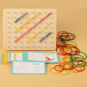 <span class=keywords><strong>TS</strong></span> 2025 YIwu Agent Montessori Math AIDS Montessori Nail Board Géoboard en bois Montessori Jouets pour enfants et tout-petits - Product Image 3