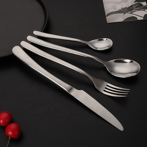 Prix usine ensemble de couverts en acier inoxydable cuisine occidentale couteau à Steak cuillère à Dessert <span class=keywords><strong>fourchette</strong></span> pour le service de thé pour les mariages - Product Image 6