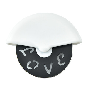 Cortador de <span class=keywords><strong>Pizza</strong></span> con Cubierta Protectora para la Cuchilla, Fácil de Limpiar, Cortador de <span class=keywords><strong>Pizza</strong></span> Manual - Product Image 3