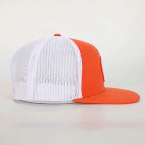 Gorra de Camionero Deportiva de Lona con Visera Plana de 6 Paneles, Bordado Personalizado de Alta Calidad con Logotipo, Negra, de Algodón, Estilo Deportivo, Venta al Por Mayor BSCI - Product Image 4