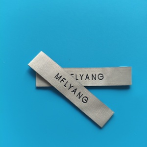 Wholesale Label Clothing Manufacturers Neck Label <strong>Heat</strong> <strong>Transfer</strong> Woven Labels 3d Embroidery <strong>Custom</strong> Women Private Label Clothing - Product Image 2