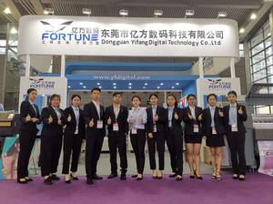 Imprimante à plat UV multifonctionnelle 1216 à positionnement visuel pour les cadeaux artisanaux, les porte-clés, les badges, les ouvre-bouteilles et les produits 3C - Product Image 5