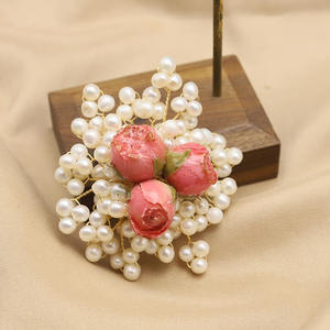 Broche ronde en perles blanches 8-9mm, perle crème, style moderne, accessoire de mariage, perle véritable, <span class=keywords><strong>surface</strong></span> lisse - Product Image 2