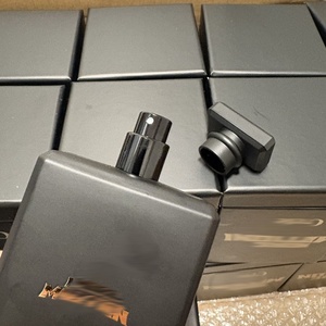 Profumi e Colonie Personalizzati con Etichetta Privata, Fragranze Unisex per Uomo e Donna, per Rivenditori di Boutique - Product Image 4