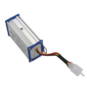 ผู้ผลิตขายตรง ตัวแปลงไฟฟ้ากระแสตรงสำหรับรถจักรยานยนต์ไฟฟ้า 48-72V <span class=keywords><strong>เป็น</strong></span> 12V 10A - Product Image 5