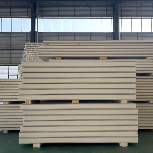Anti-Corrosion Steel PU Sandwich Panel High Density Insulated Fireproof Board for Pharmaceutical Chiller Room Enclosure