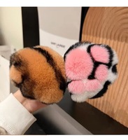 Porte-clés en peluche patte de tigre mignonne avec pompon, en fourrure de lapin, breloque de sac, décoration de sac à main, porte-clés de voiture, vente en gros