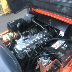 Heli 30 Mini chariot élévateur utilisé avec moteur japonais Isuzu Chariot élévateur diesel 3 tonnes avec transmission automatique 3000mm 4500mm - Product Image 6