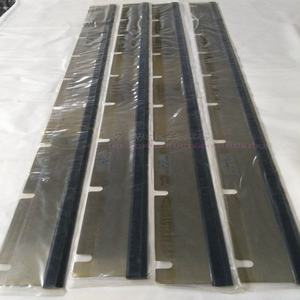 डॉक्टर ब्लेड थोक Kord 64 धोने अप के लिए ब्लेड ऑफसेट मशीन, 690*50*0.5mm,12 छेद * ऑफसेट प्रिंटिंग मशीन आयत Kord64 - Product Image 4