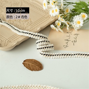 Tessuto in pile misto poliestere-cotone da 1,3 cm con filo d'oro e pizzo ricamato - Product Image 4