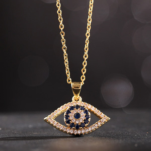 Colección de Collares Bohemios de Cobre con Ojo de Fátima y Ojo Turco, Bañados en Oro de 18K - Product Image 1
