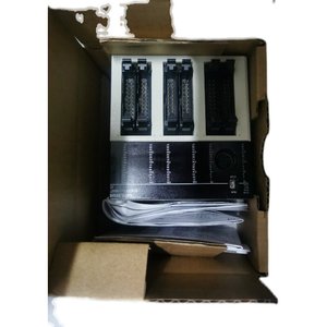 Controlador de Automatización Industrial Original Plc Fx3uc 32mt Lt, 32 I/O, 240 V, Hecho en Japón - Product Image 3