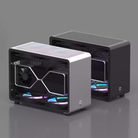 Caja compacta A4 Mini ITX Diseño vertical de volumen de 11L con refrigeración AIO de 240mm y soporte de GPU de triple ranura