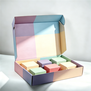 Boîte en carton ondulé rigide de luxe avec logo personnalisé, emballage cosmétique de haute qualité, recyclable, avec laminage mat, boîte d'expédition - Product Image 2