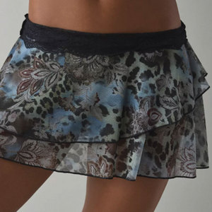 2025 nuova vendita gonne da ragazza semitrasparente in Mesh con rifiniture in pizzo minigonna in poliestere tessuto a <span class=keywords><strong>vita</strong></span> <span class=keywords><strong>bassa</strong></span> per le occasioni di svago ogni giorno <span class=keywords><strong>gonna</strong></span> - Product Image 1