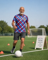 Weltweite Fußball-Trikots-Kollektion Premium Neue Saison Shirts OEM ODM Direktvertrieb ab Werk