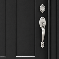 Porte battante sur mesure en fibre de verre isolante avec finition noire mate moderne, isolation acoustique et double vitrage trempé