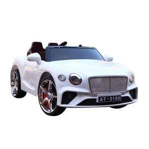 Encargo al por mayor suave de alta de moda etiqueta privada diseño caliente bebé niños coche eléctrico con <span class=keywords><strong>2</strong></span> asientos de viaje - Product Image 1