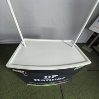 Table promotionnelle pliable portable de haute qualité, comptoir publicitaire durable, présentoir personnalisé pour marché et salon professionnel