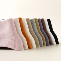 Chaussettes empilées mi-tube en coton confortables pour le printemps et l'automne Chaussettes filetées à bord en bois doux