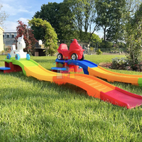 Rampe de dessous de verre pour tout-petits d'arrière-cour et roues en cliquant Descente Thrill Kids Ride on Toy up and Down Roller Coaster